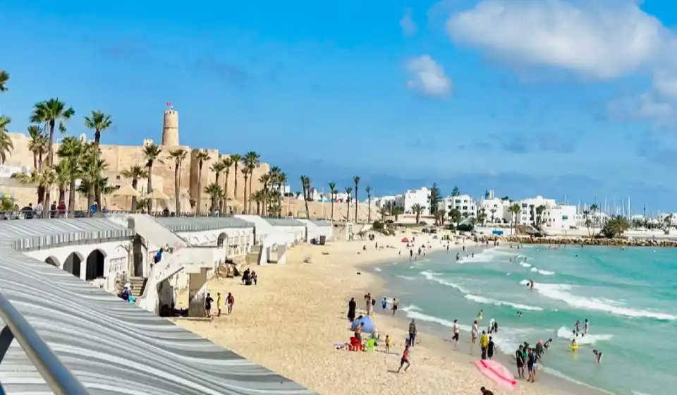 Vue de Plage Monastir